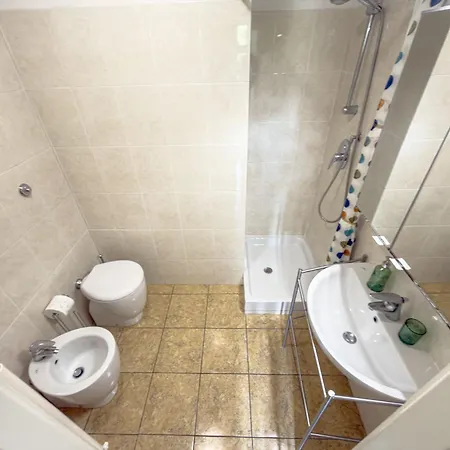 Viale Volta Authentic Appartement *